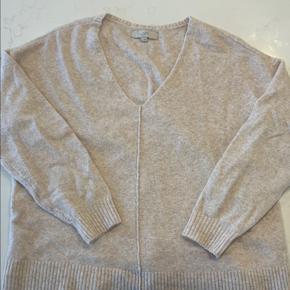 LOFT Women's Light Beige V-Neck Sweater